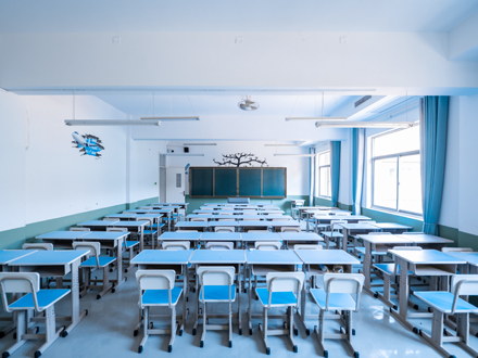 镇坪学生教室
